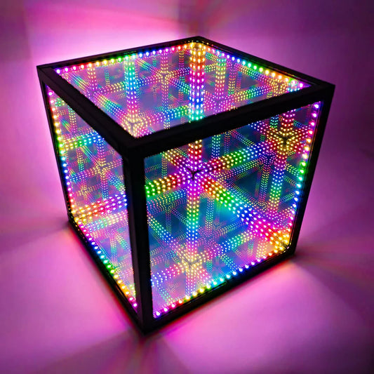 HyperCube 15 Plus Stand